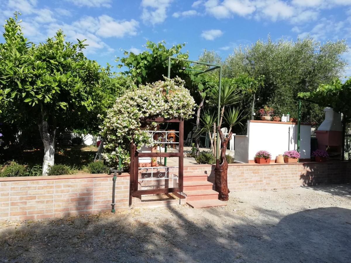Fabiene Familyholidays Cefalú Exterior foto